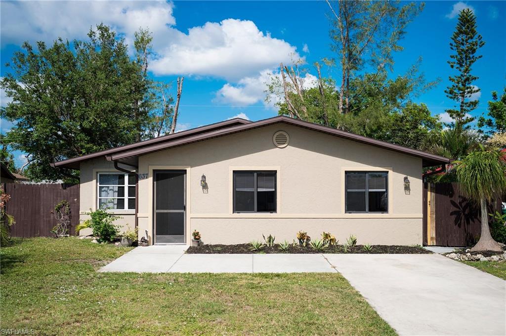 NAPLES PARK - Residential