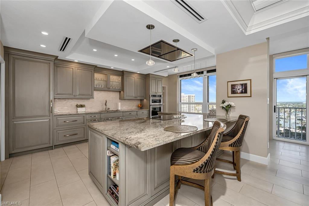 PARK PLAZA - Residential