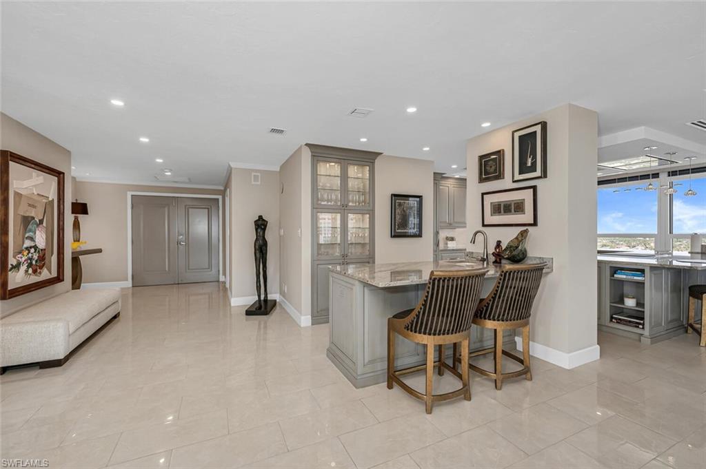 PARK PLAZA - Residential