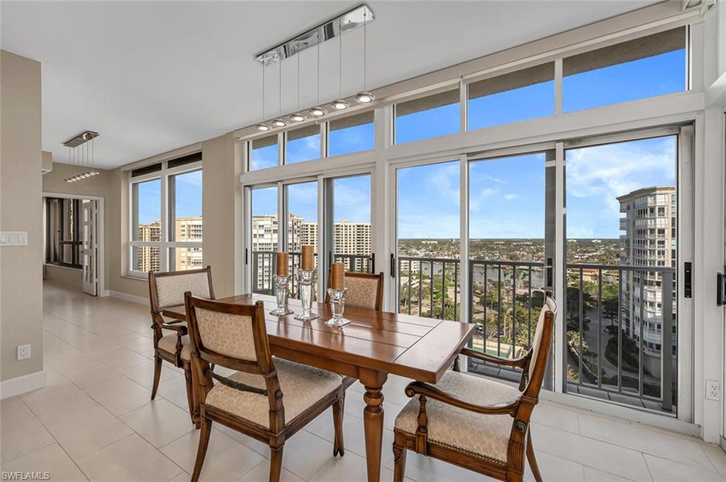 PARK PLAZA - Residential