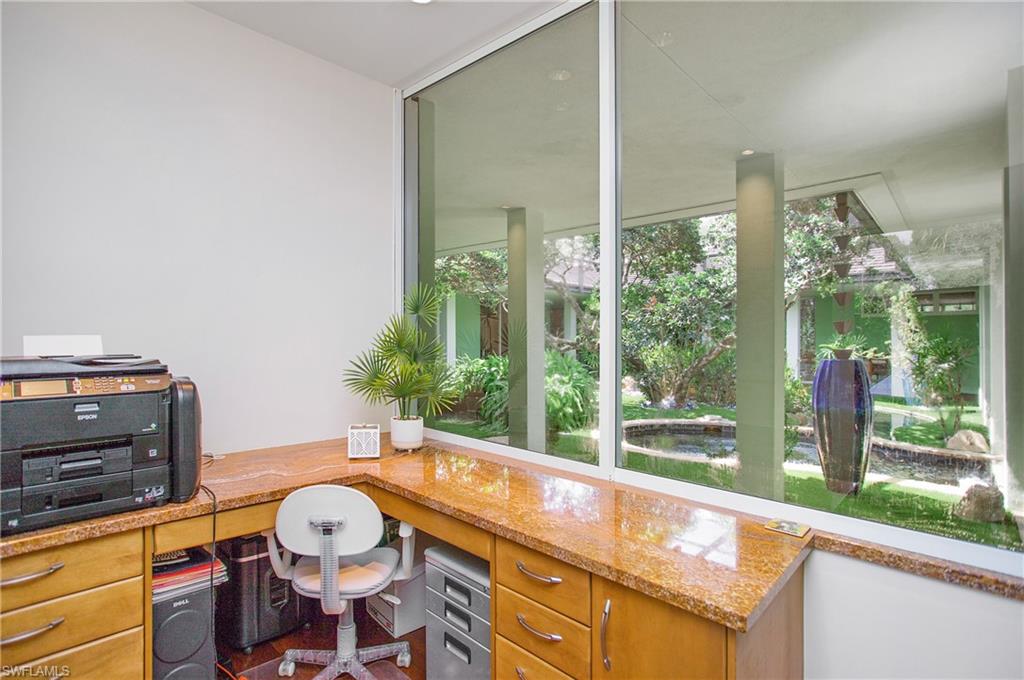 PINE RIDGE - Residential