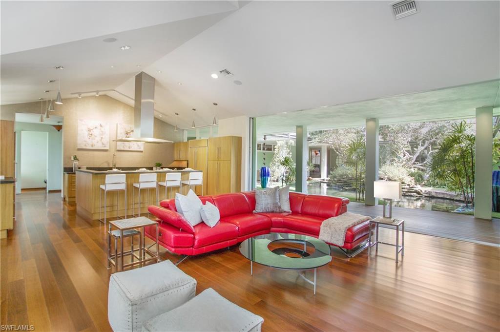 PINE RIDGE - Residential