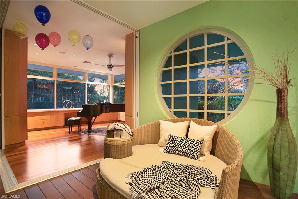 PINE RIDGE - Residential