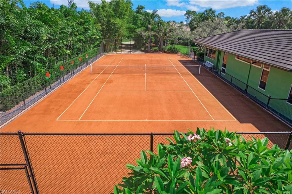 PINE RIDGE - Residential