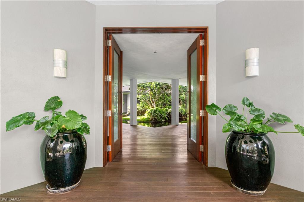 PINE RIDGE - Residential