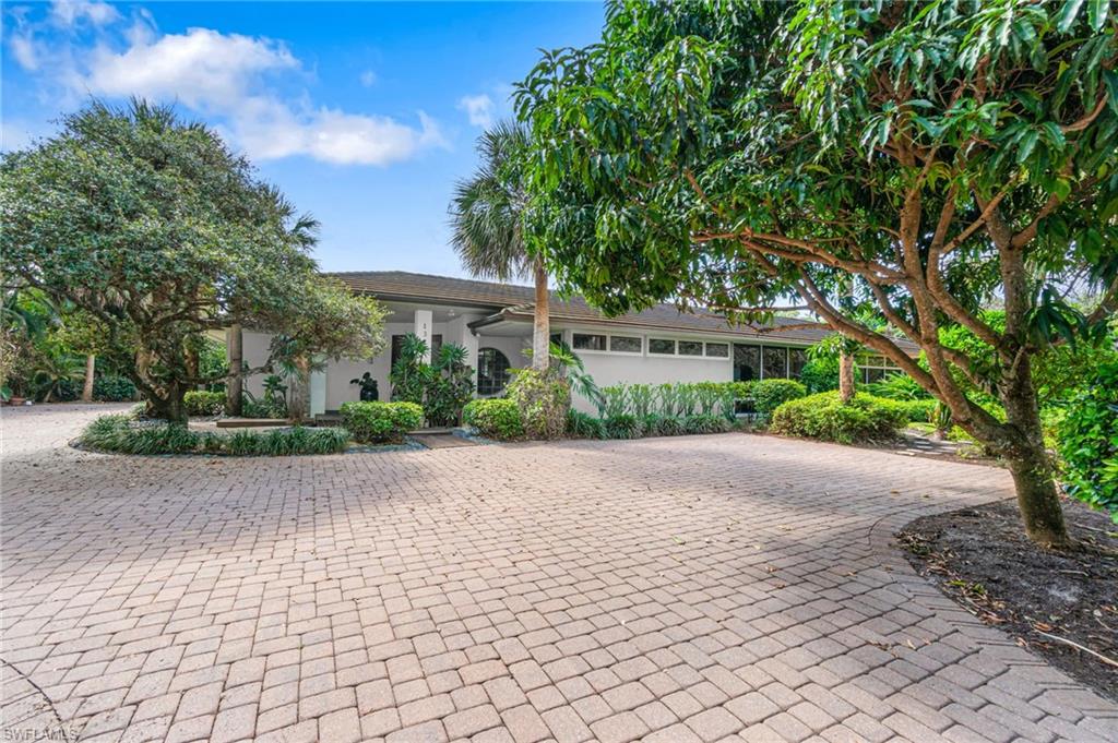 PINE RIDGE - Residential