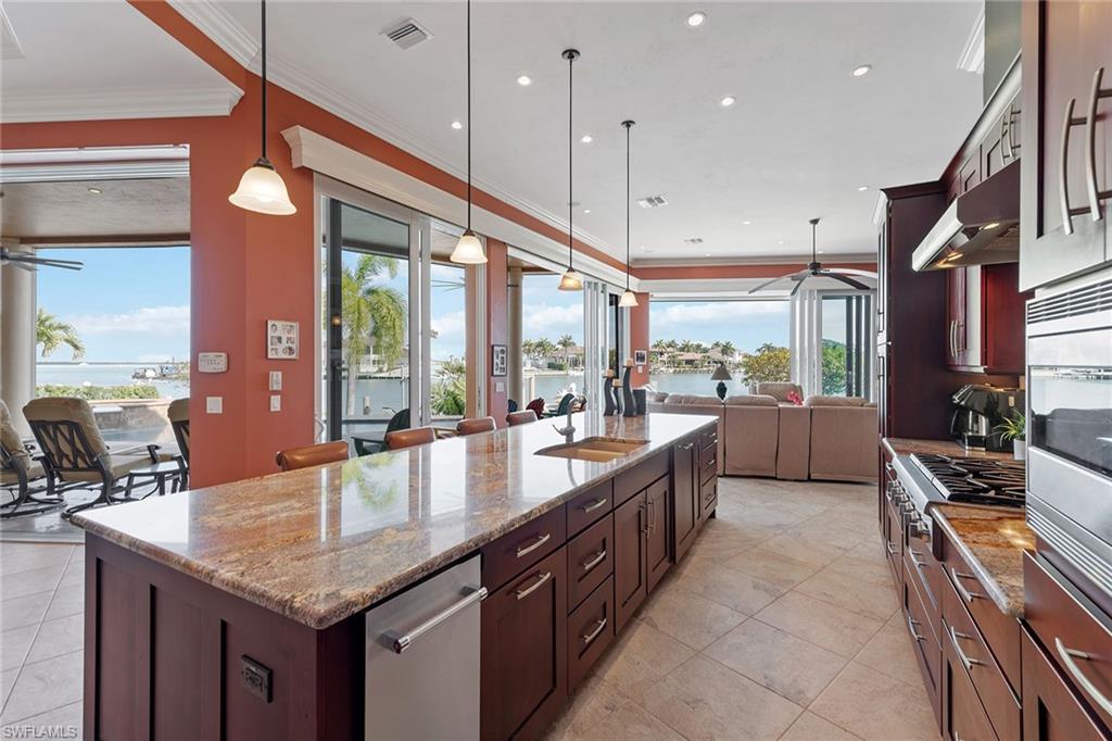 MARCO ISLAND - Residential