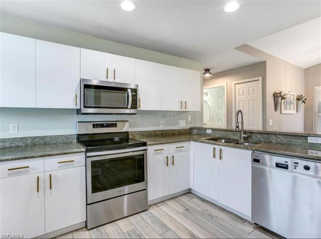 17130 Caloosa Trace CIR