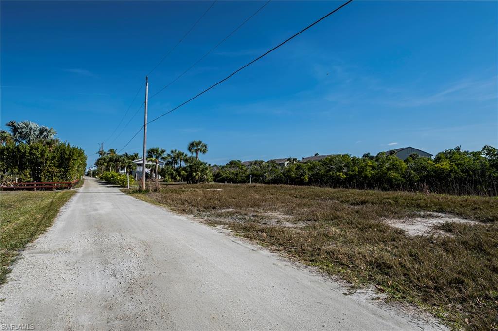 KREAMERS SUBD - Land