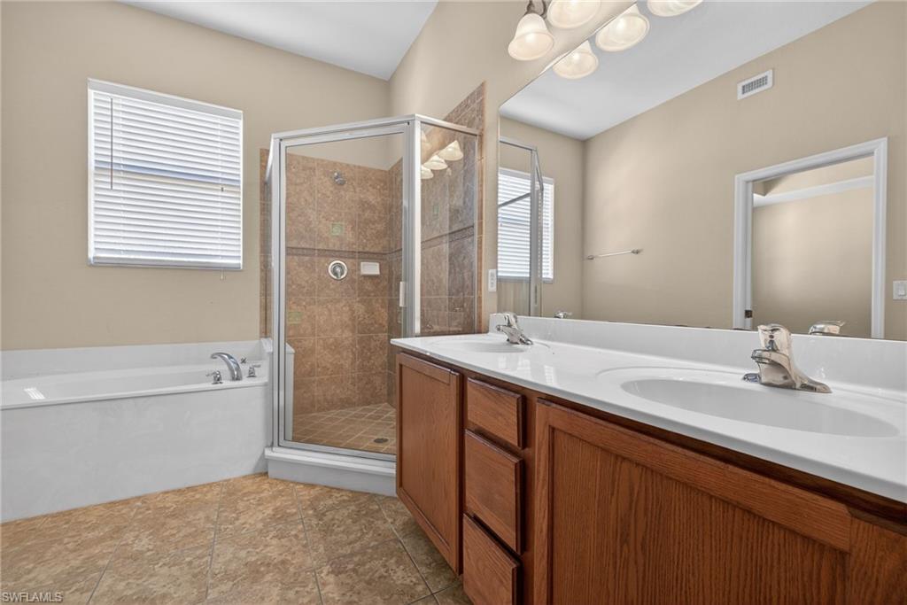 SAIL HARBOUR - Residential