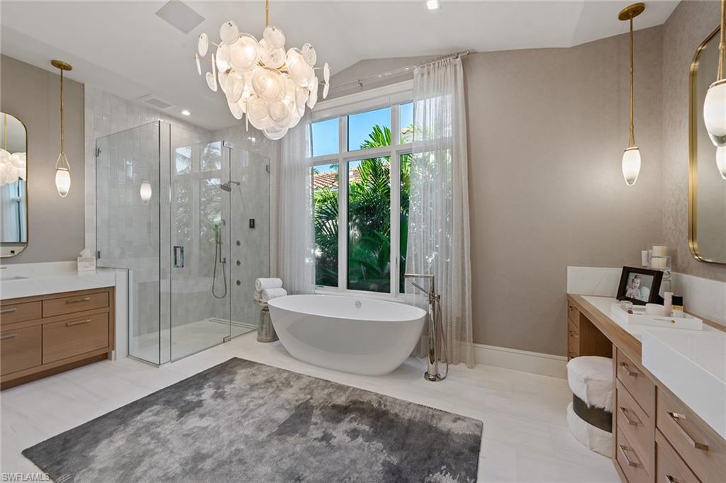 BAY COLONY SHORES - Residential