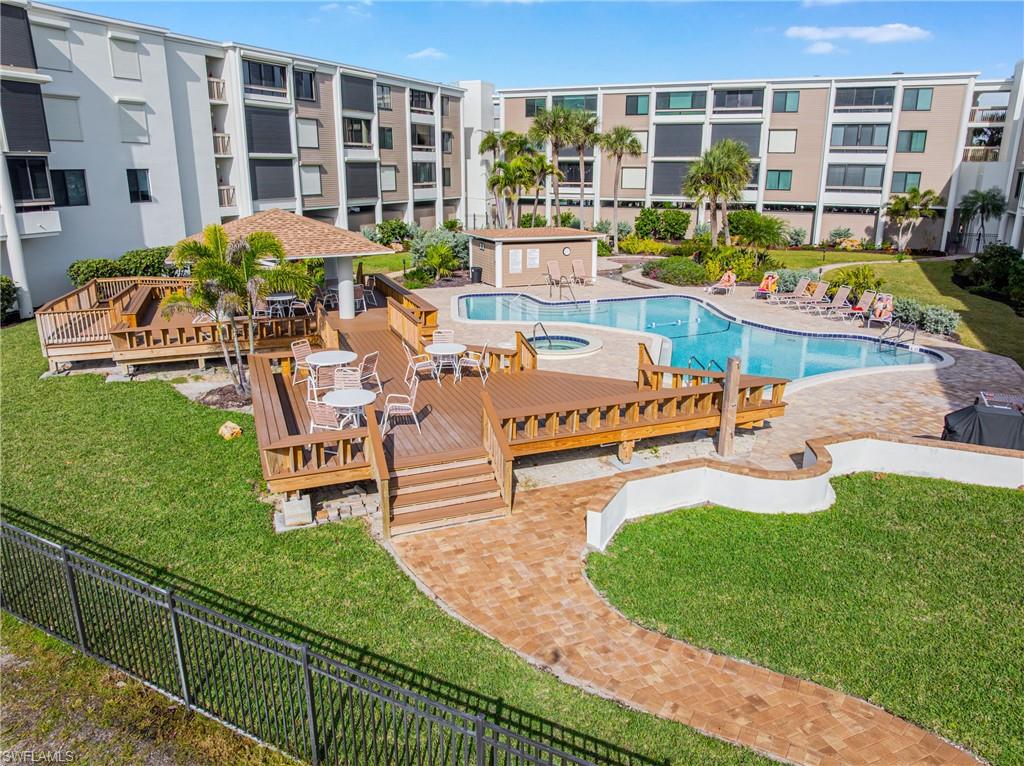 NUTMEG VILLAGE - Residential