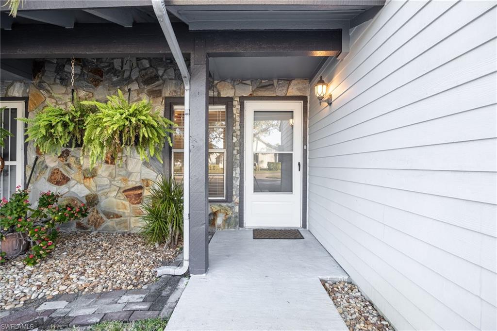 BEACON SQUARE - Residential