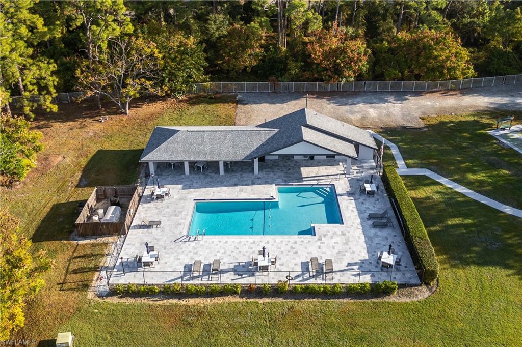 BEACON SQUARE - Residential