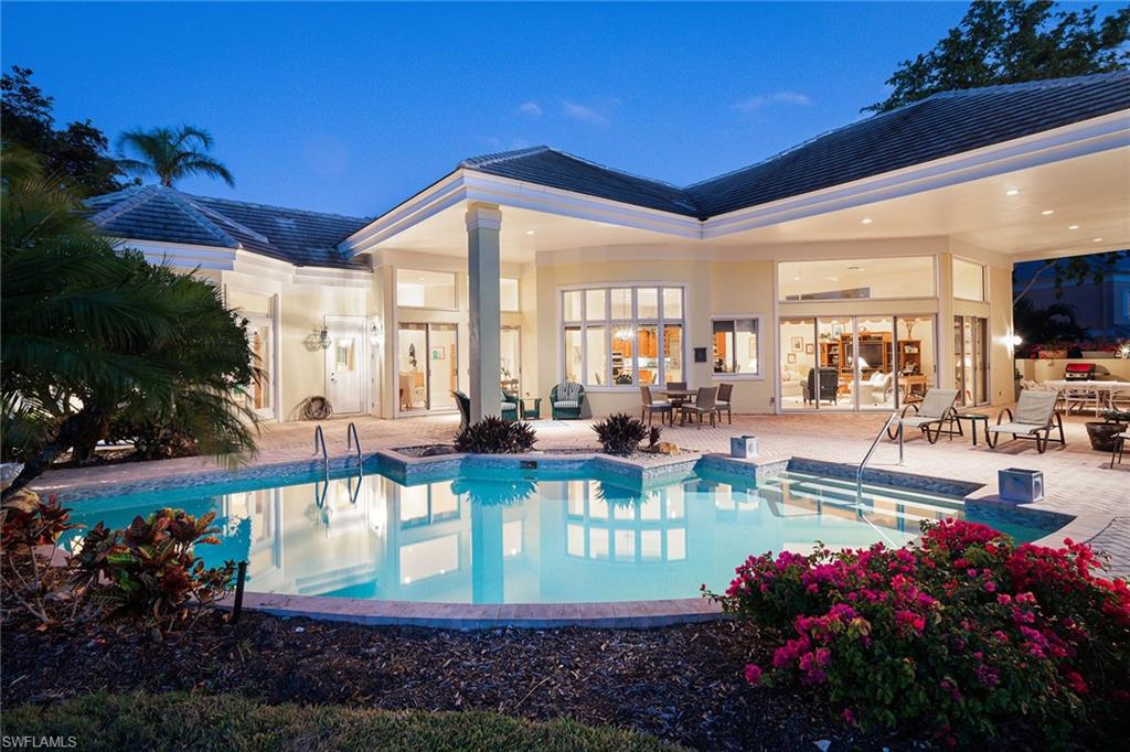 BARRINGTON AT PELICAN BAY - Residential