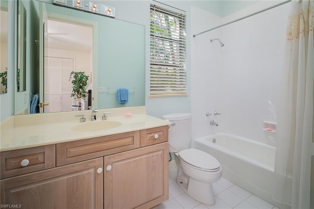 BARRINGTON AT PELICAN BAY - Residential