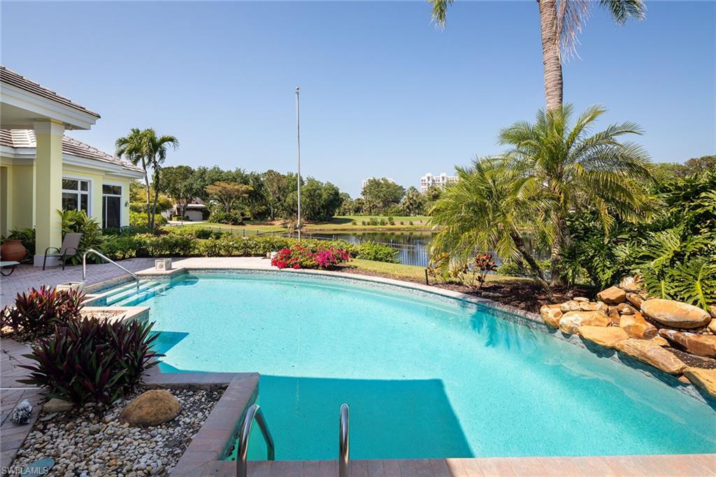 BARRINGTON AT PELICAN BAY - Residential