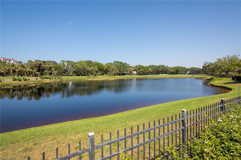 BARRINGTON AT PELICAN BAY - Residential