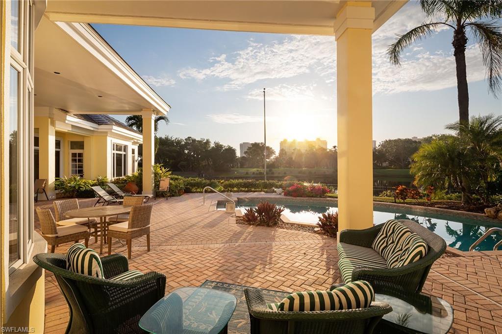 BARRINGTON AT PELICAN BAY - Residential