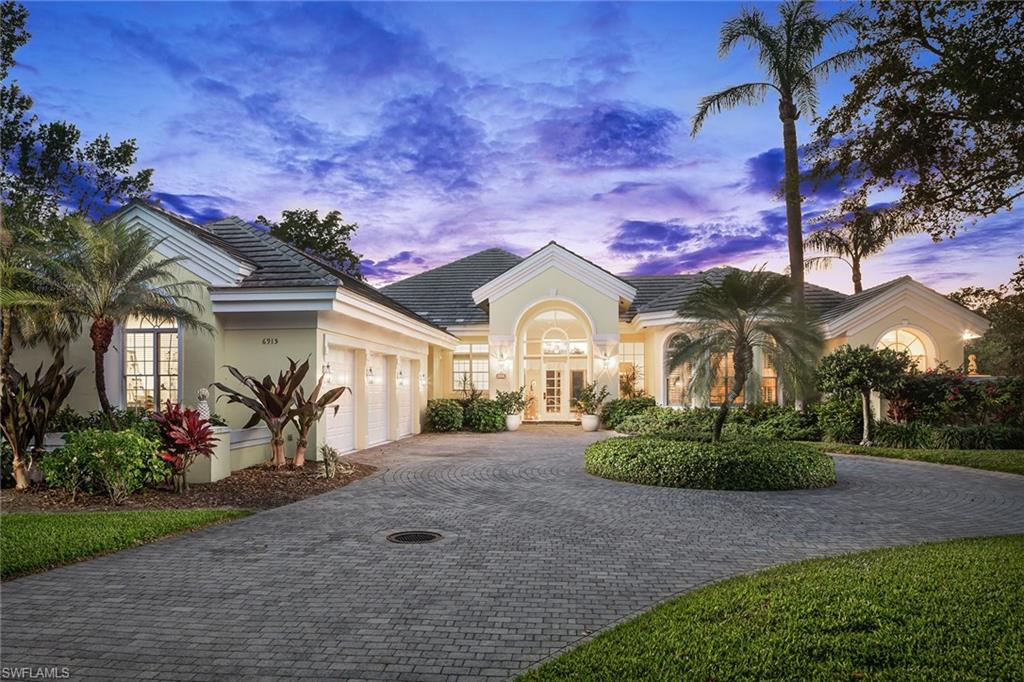 BARRINGTON AT PELICAN BAY - Residential