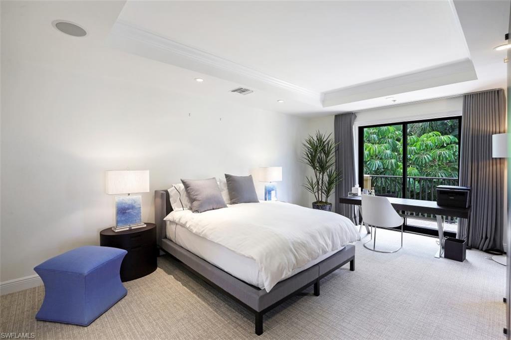 VILLAS ESCALANTE - Residential Lease