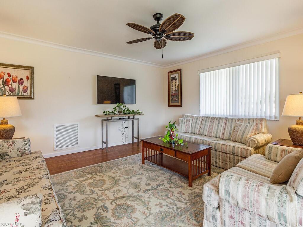 GLADES COUNTRY CLUB - Residential