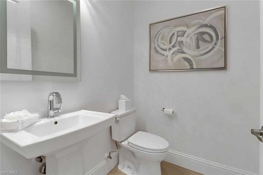 CRANE POINT - Residential