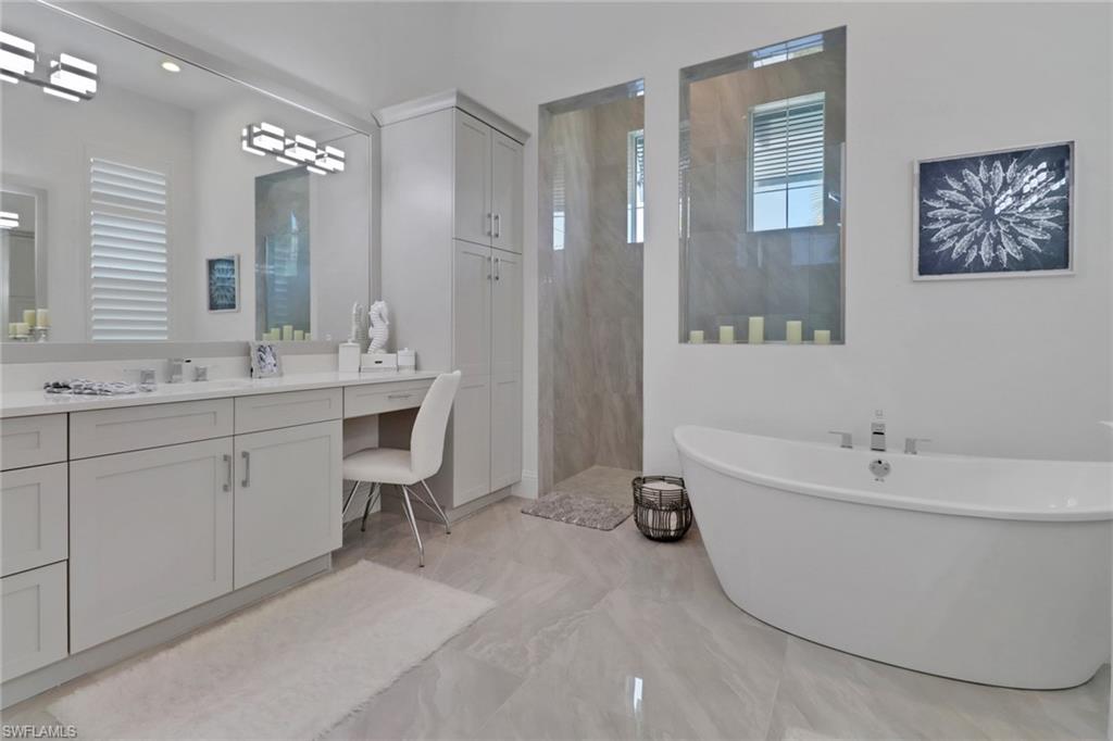 CRANE POINT - Residential