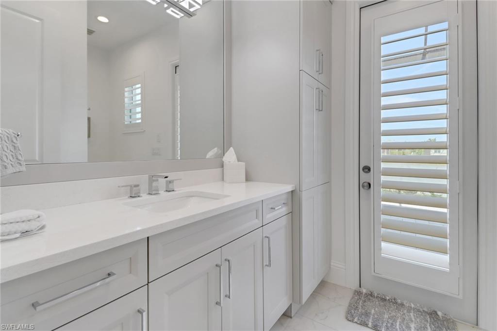 CRANE POINT - Residential