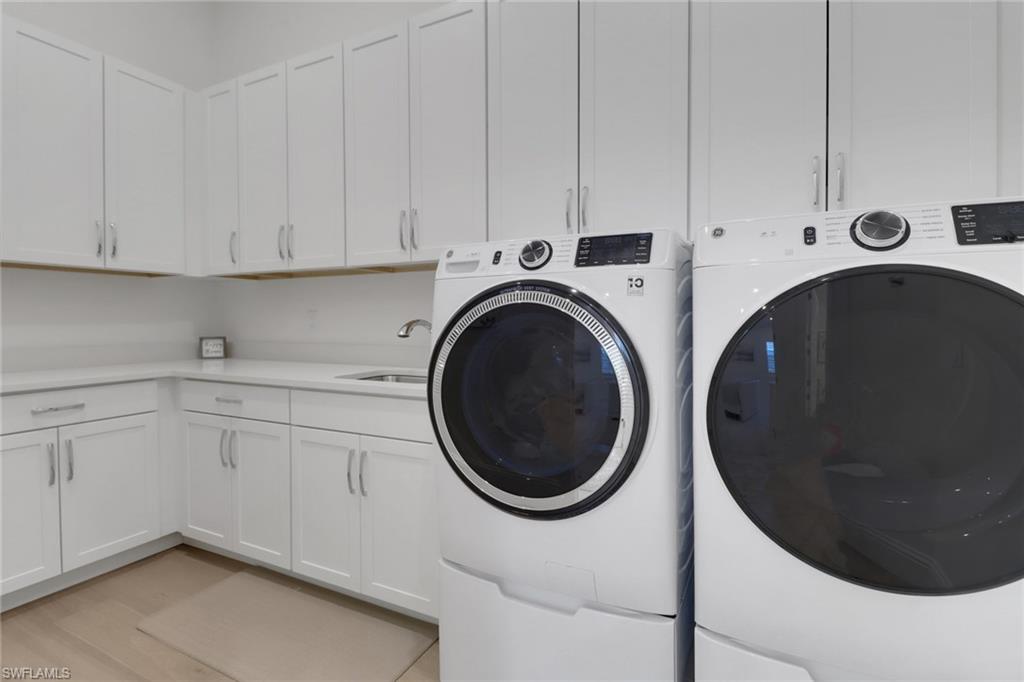 CRANE POINT - Residential