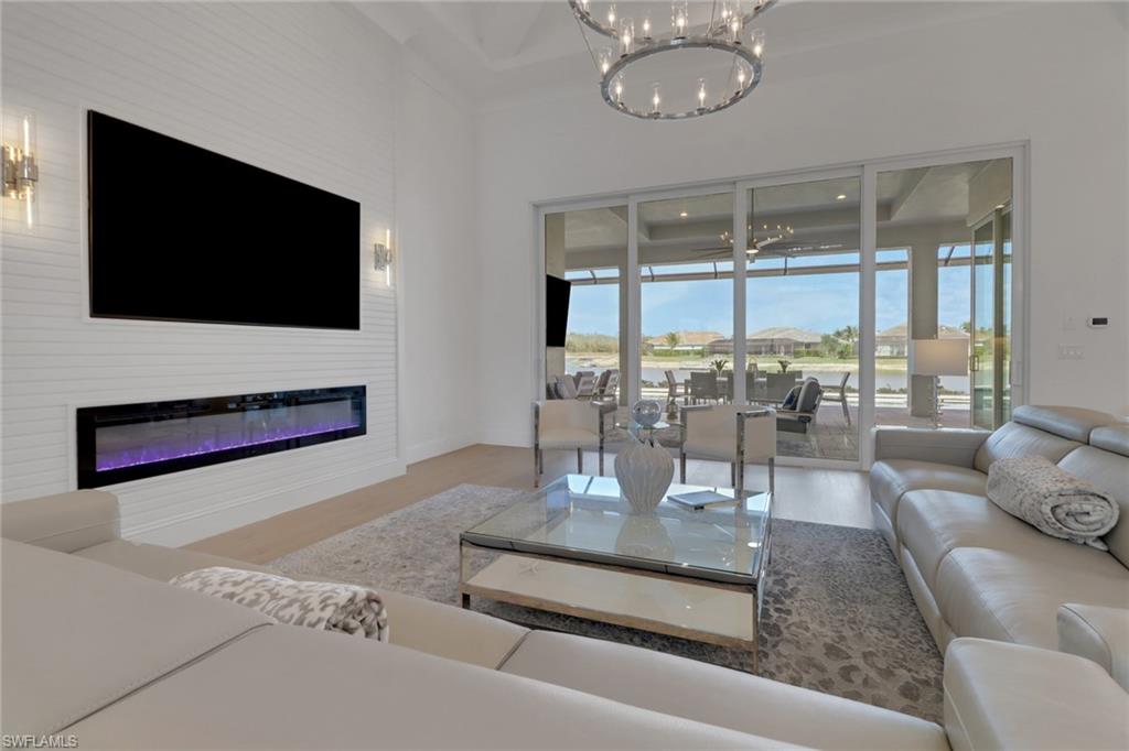 CRANE POINT - Residential