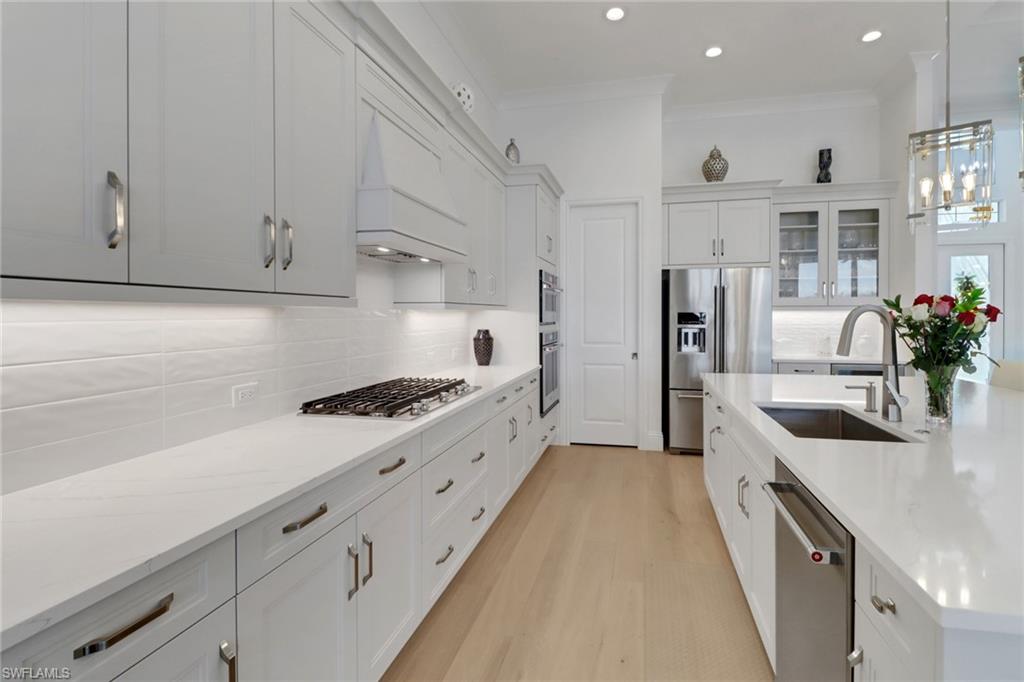 CRANE POINT - Residential