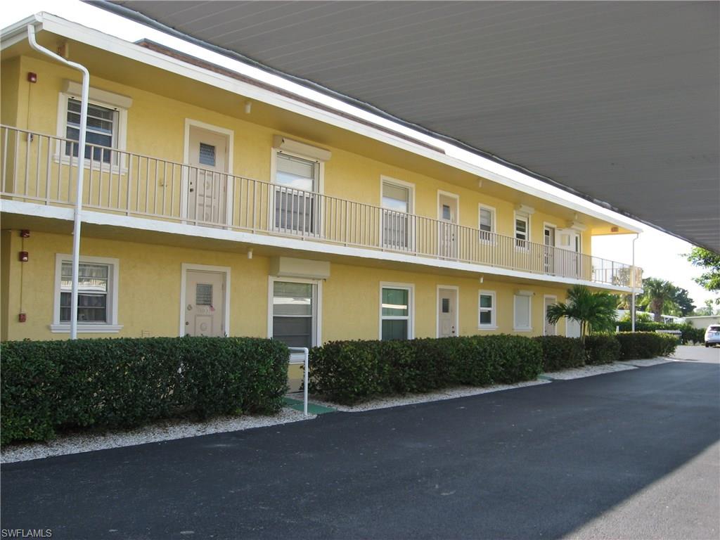 RIVIERA COLONY GOLF ESTATES - Residential