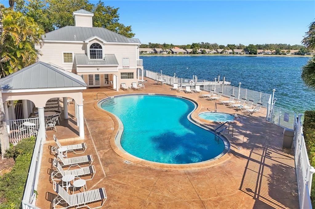 LAKESIDE GARDENS - Residential