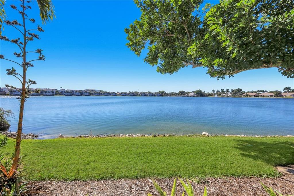 LAKESIDE GARDENS - Residential