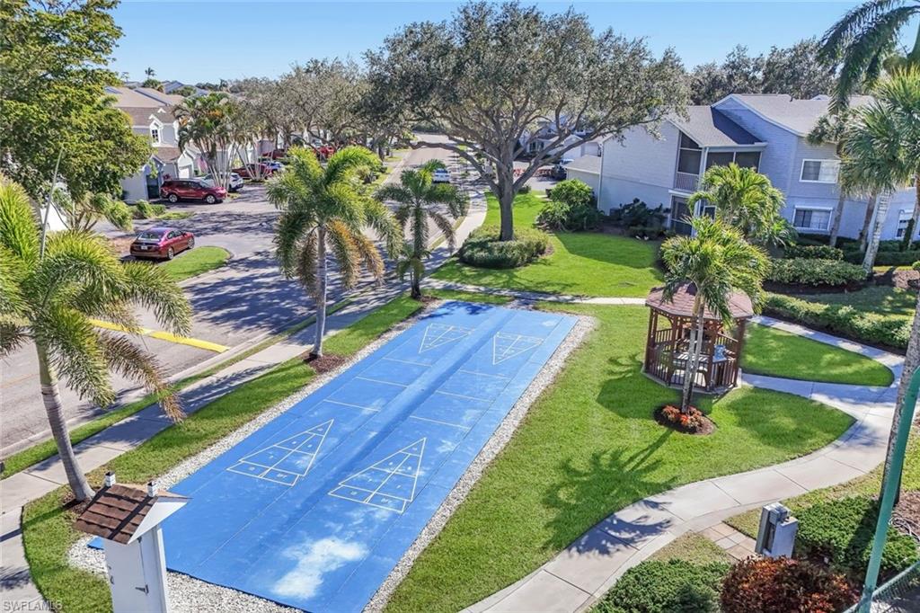 LAKESIDE GARDENS - Residential