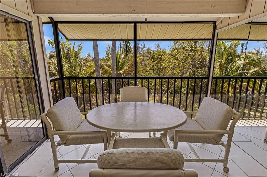 CAPTAINS HARBOR CONDO - Residential