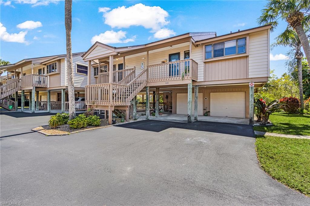 CAPTAINS HARBOR CONDO - Residential