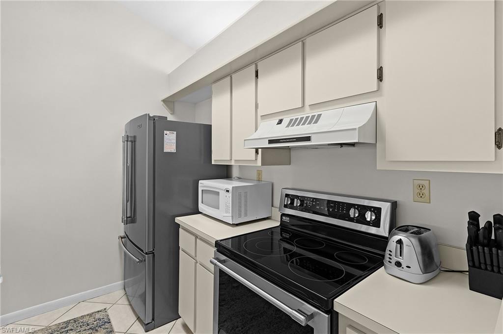 CAPTAINS HARBOR CONDO - Residential