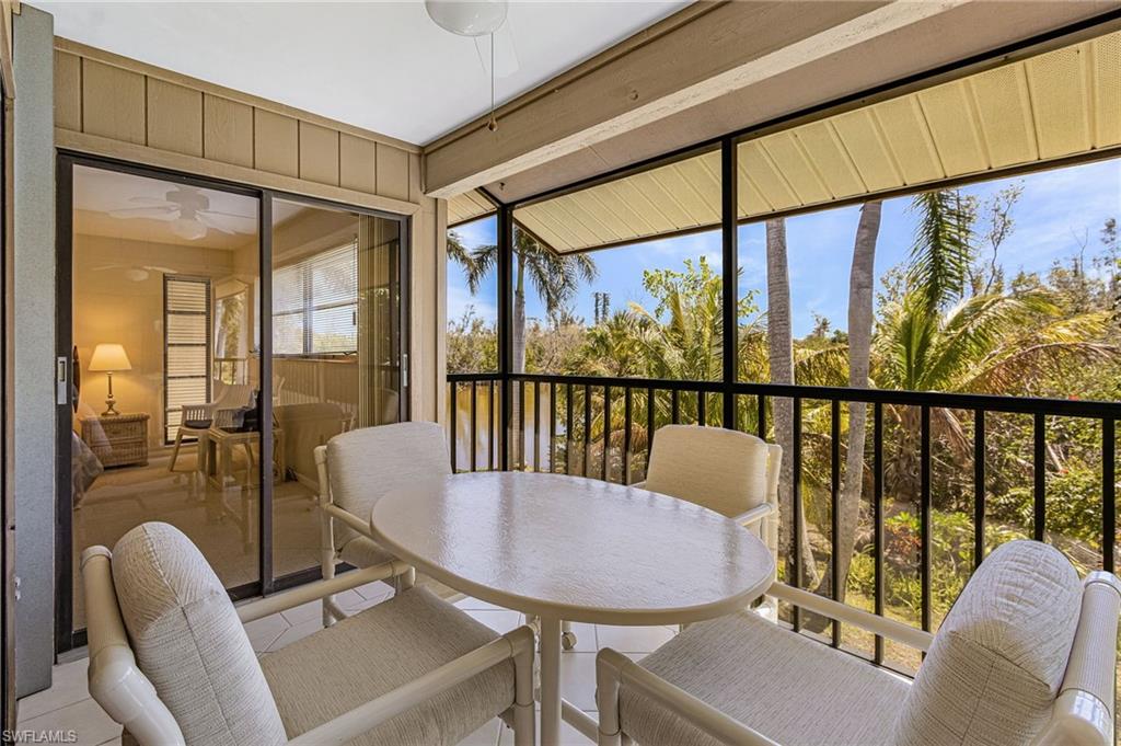 CAPTAINS HARBOR CONDO - Residential