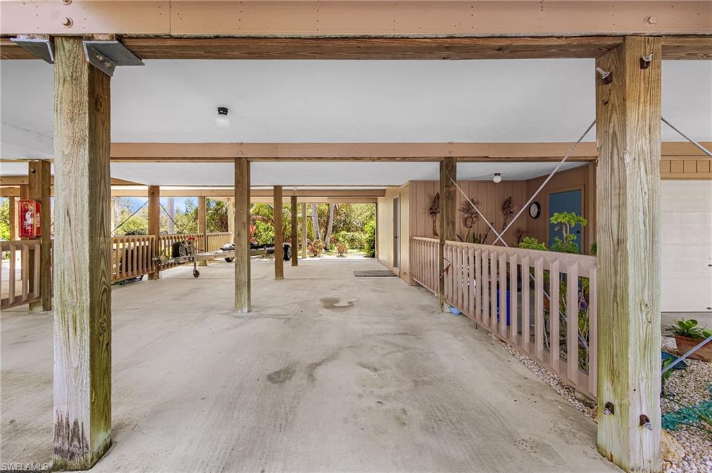 CAPTAINS HARBOR CONDO - Residential