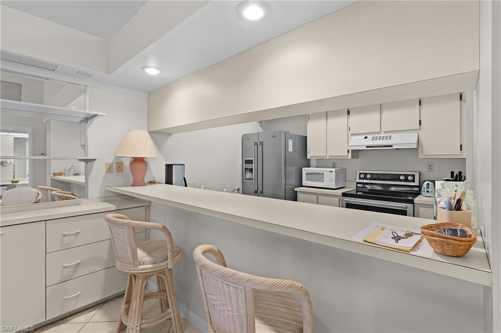 CAPTAINS HARBOR CONDO - Residential