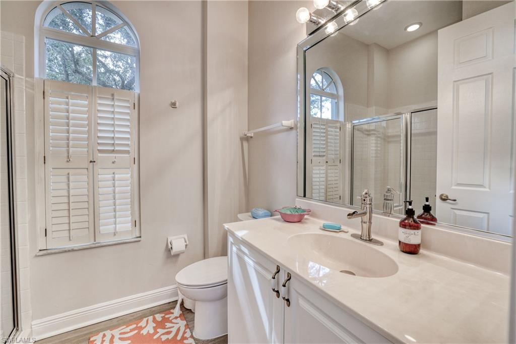 HARBOUR ISLE YACHT AND RACQUET CLUB CONDO - Residential