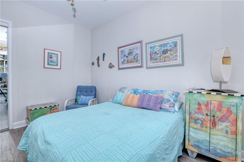 HARBOUR ISLE YACHT AND RACQUET CLUB CONDO - Residential