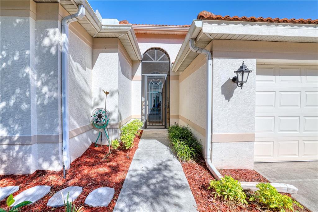 HARBOUR ISLE YACHT AND RACQUET CLUB CONDO - Residential