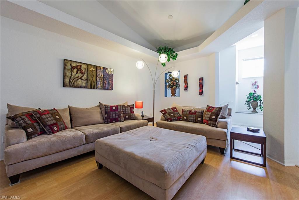 CARRIAGE HOMES AT WOODS EDGE - Residential