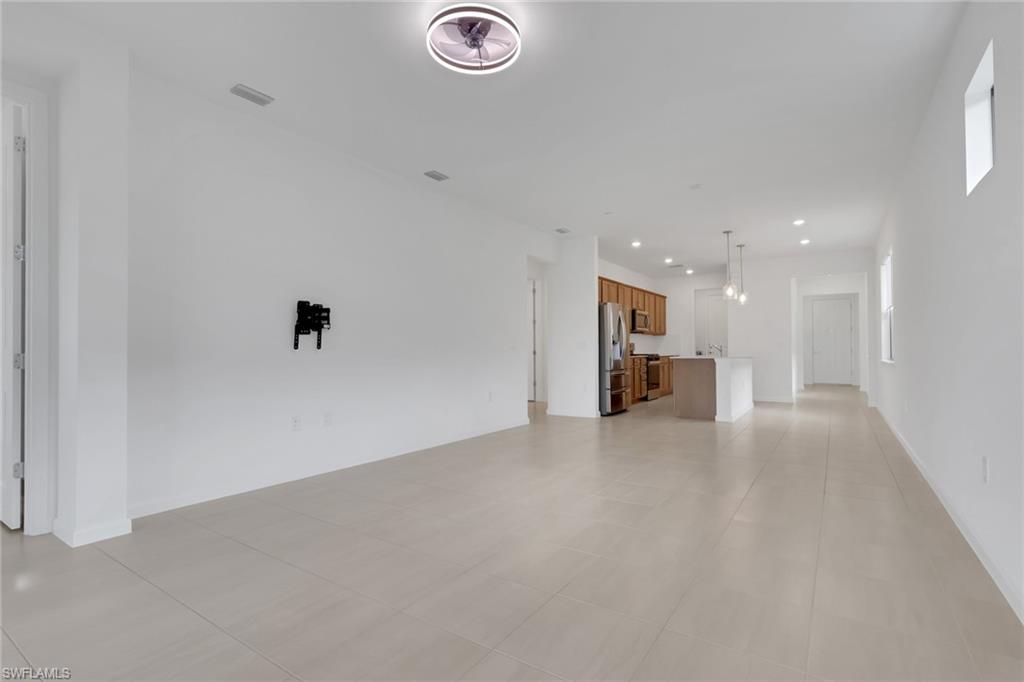 VERDANA VILLAGE - Residential