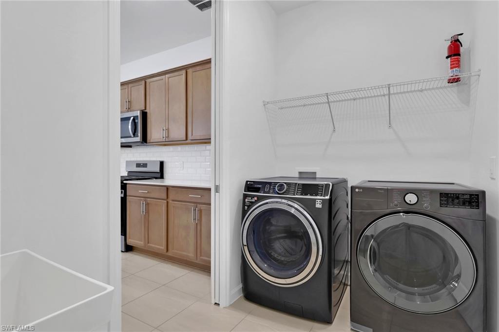 VERDANA VILLAGE - Residential