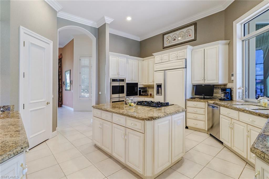 QUAIL WEST - Residential