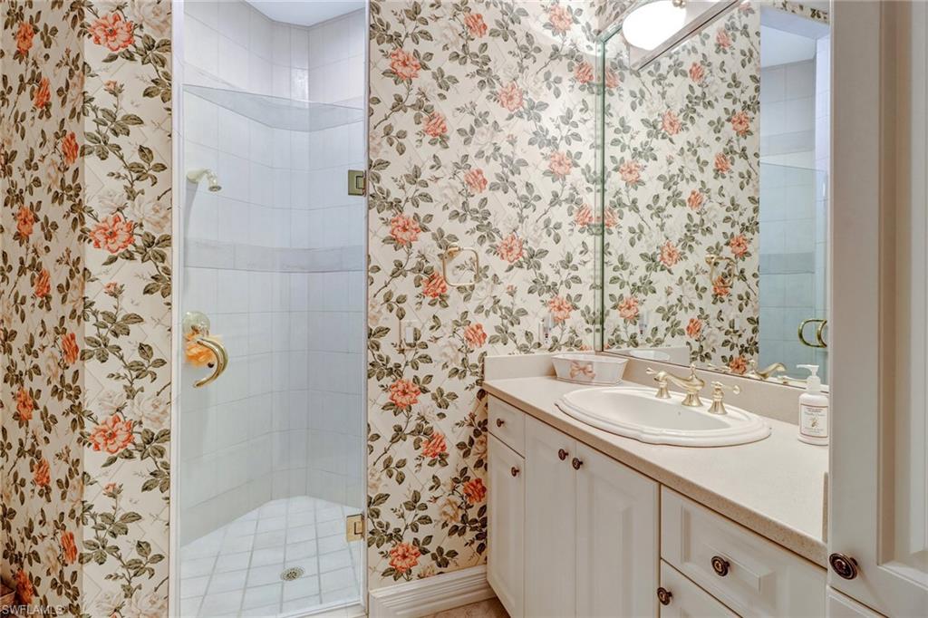 QUAIL WEST - Residential